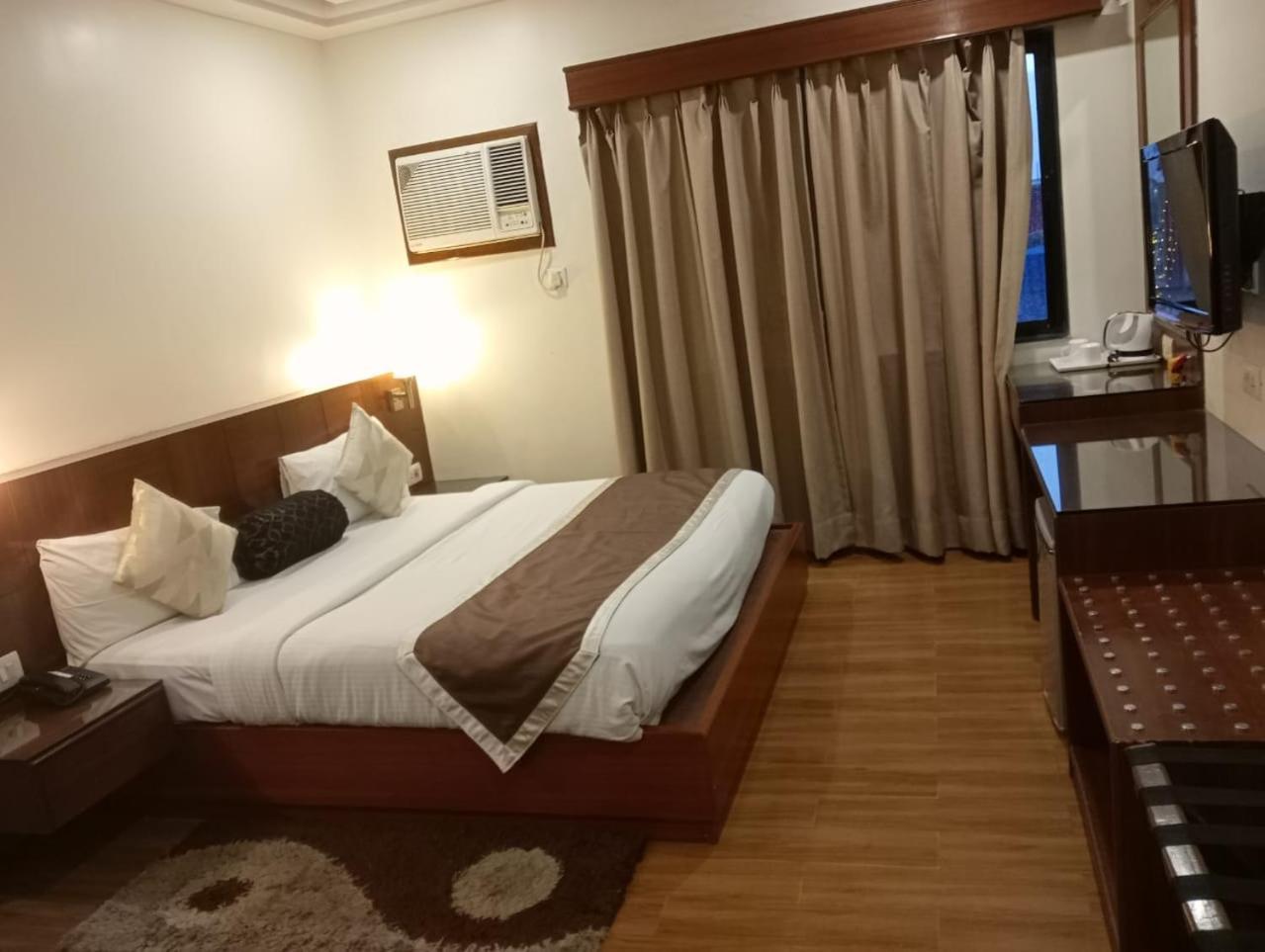 Hotel Baidyanath 德奥加尔 外观 照片
